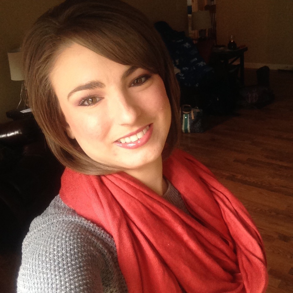 Meet your Posher, Carrie